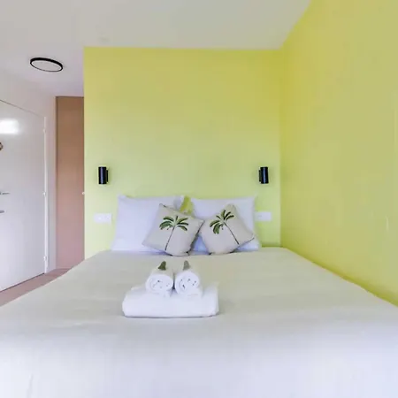 Apartament Beautiful Renovated On Port De