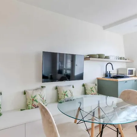 Apartamento Beautiful Renovated On Port De *